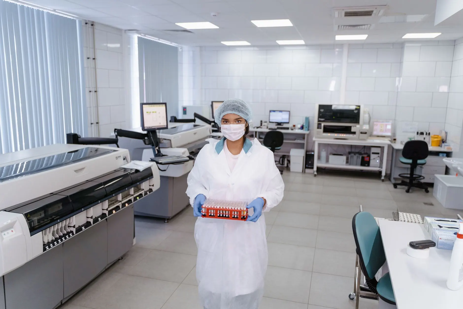 钢结构厂房建设中选择H型钢还是C型钢檩条的技术对比分析正文配图 2