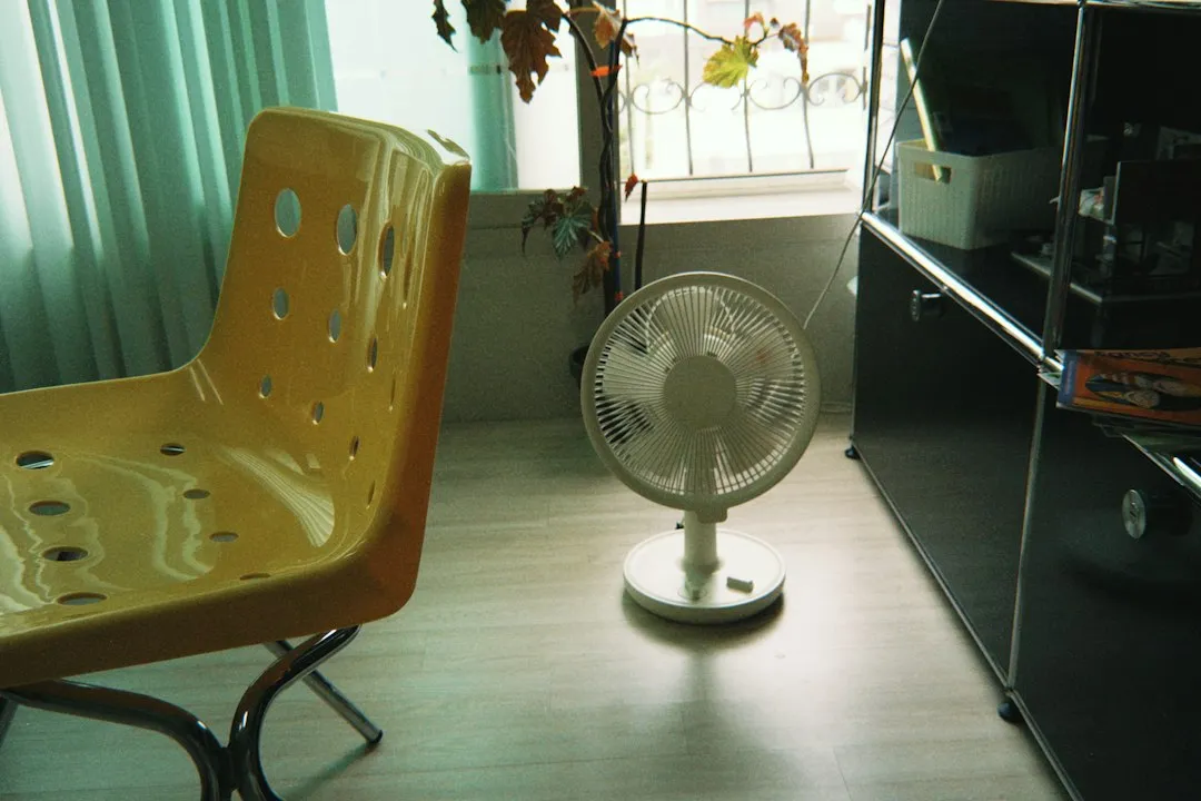河北鹏豪H型钢与C型钢在钢结构厂房中的承重性能对比